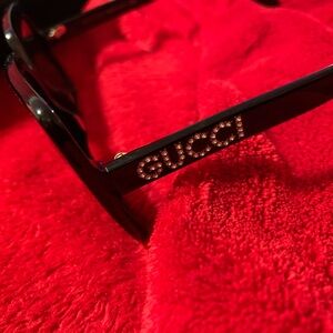 Gucci Oversized Rectangular Sunglasses